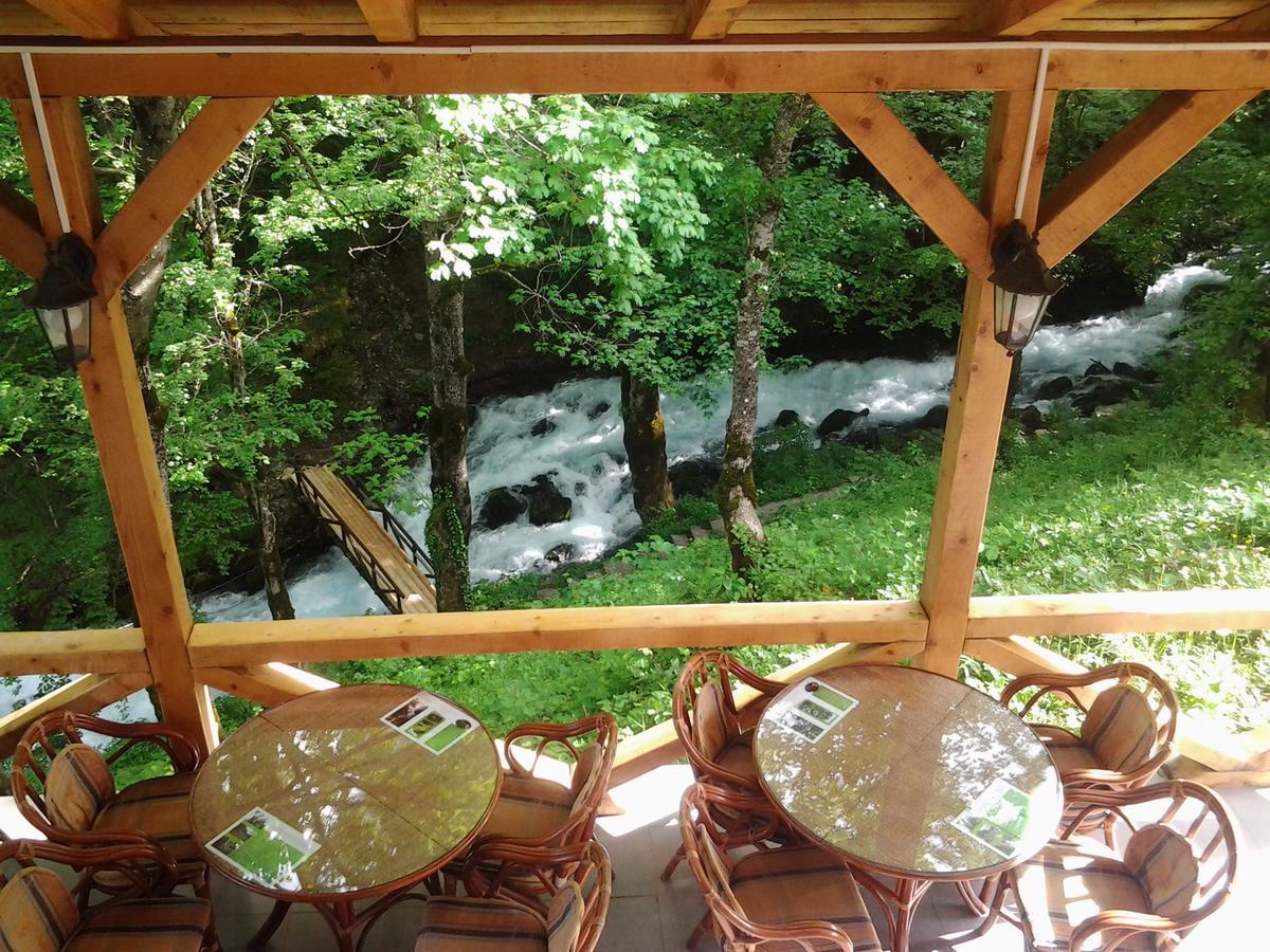 Hotel Ravnjak Dobrilovina Exterior foto